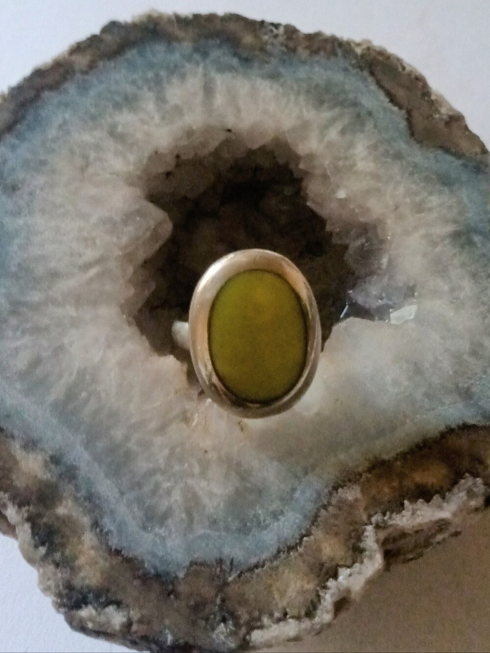 FAS 925 Sterling Silver Smooth Oval Dome Green Cobochon Gemstone Size 7.5